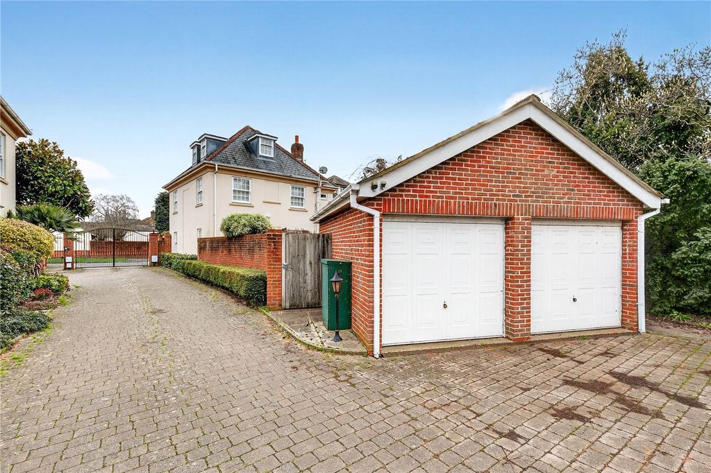 Property photo 2 of 5 Picture No. 06