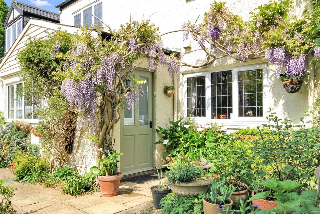 Property photo 1 of 42 Door.Jpg