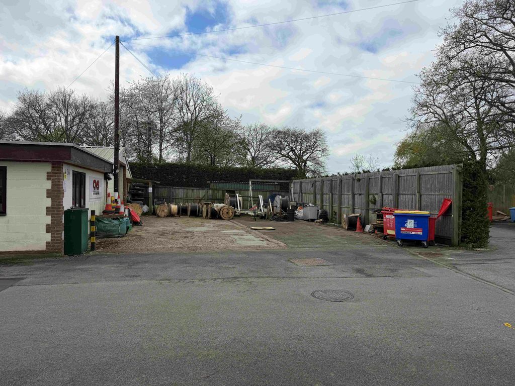 Property photo 2 of 9 Img_1676.Jpg