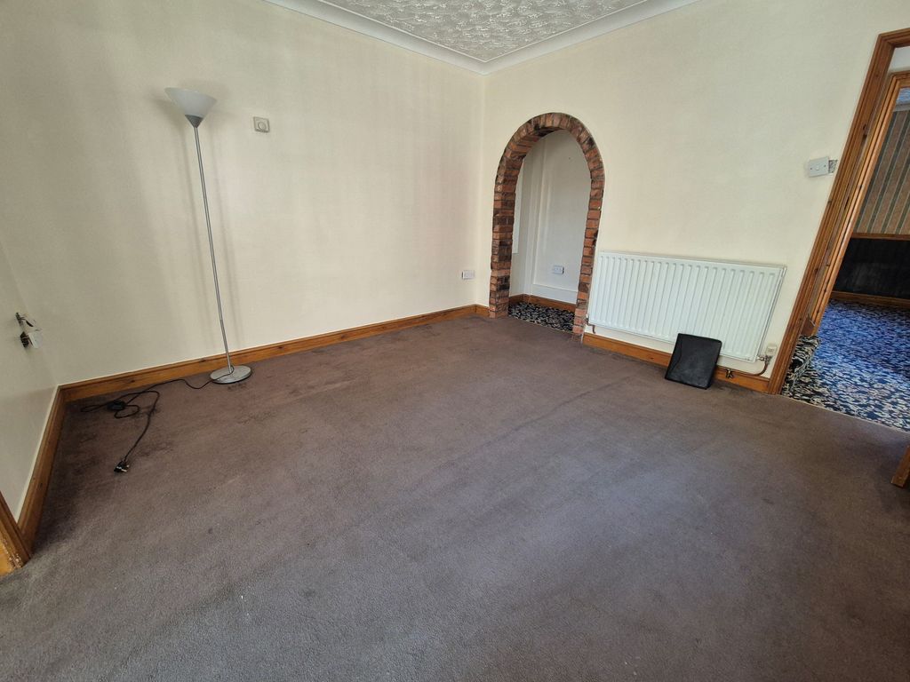 Property photo 3 of 13 Bedroom