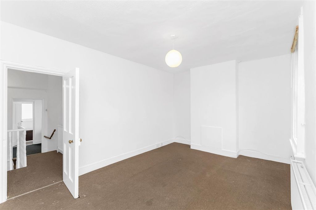 Property photo 2 of 11 Petk0234.Jpg