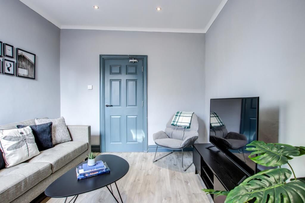 Property photo 3 of 9 Pic8.Jpeg