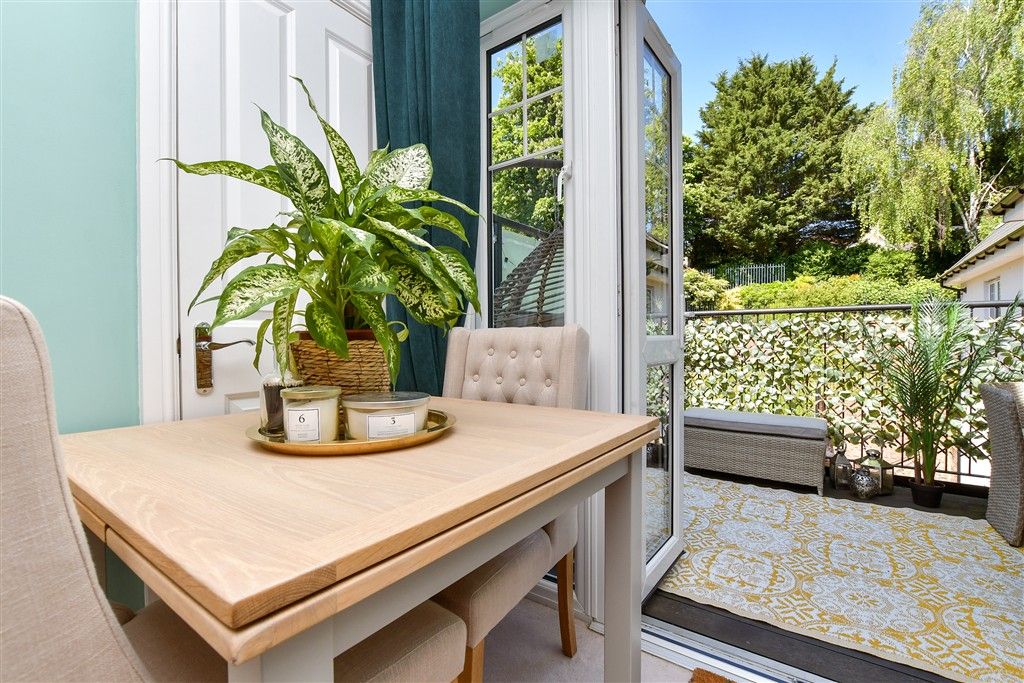 Property photo 3 of 13 Internal Lifestyle Photograph