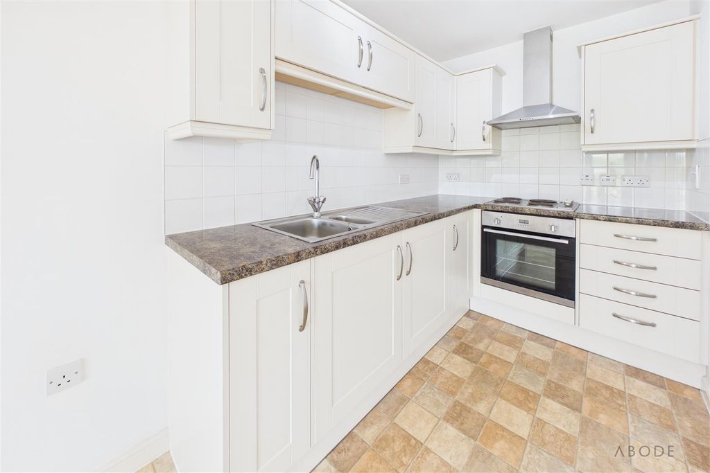 Property photo 3 of 9 Cam02544G0-Pr0381-Still002.Jpg