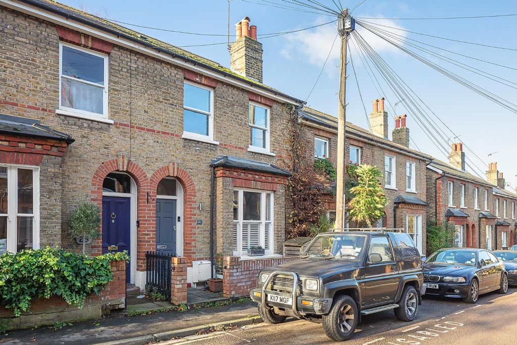 Property photo 1 of 15 4420930