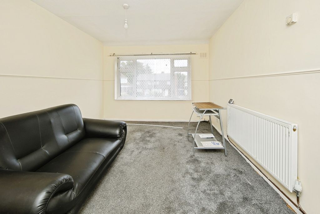 Property photo 3 of 13 Photo