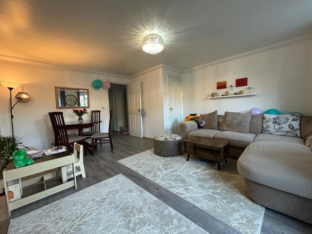 Property photo 3 of 13 3