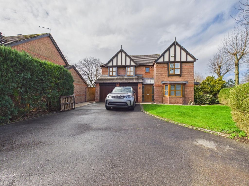 Property photo 1 of 29 Front (Exterior)