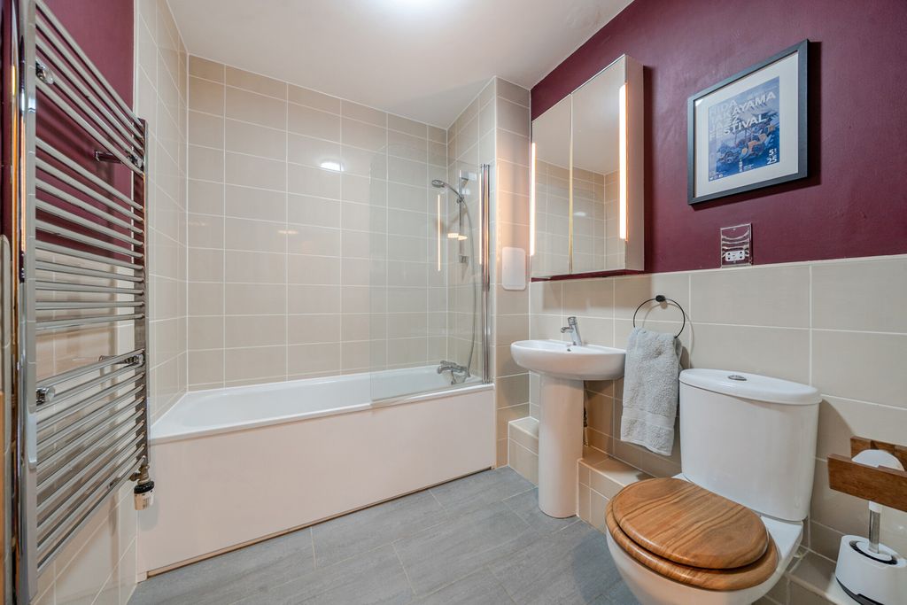 Property photo 2 of 19 1501444-4-6A709c0...