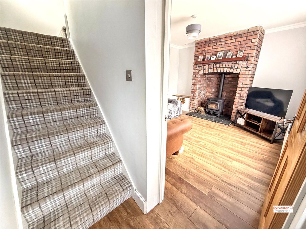 Property photo 3 of 14 Picture No. 07