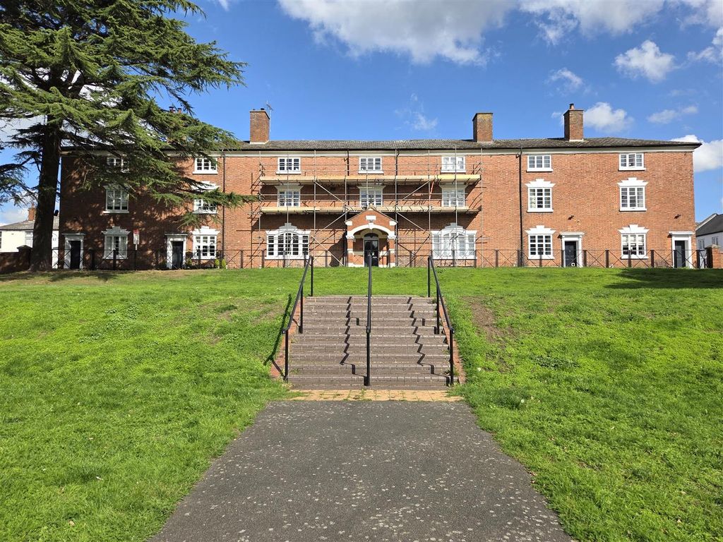 Property photo 3 of 20 The Tontine