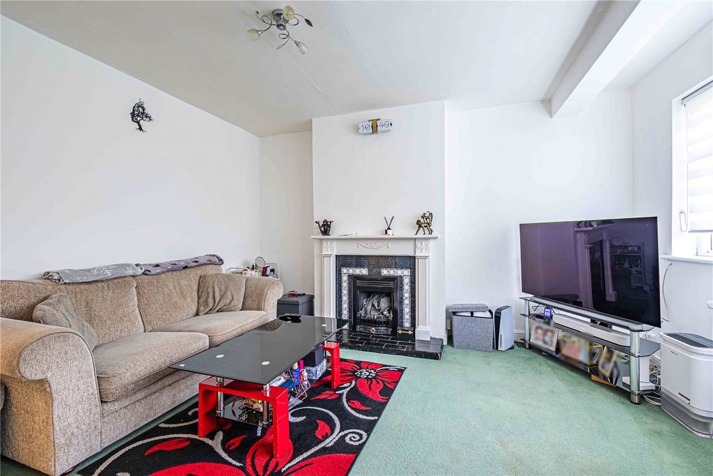 Property photo 2 of 11 Picture No. 04