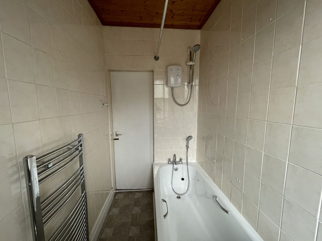 Property photo 3 of 9 Gallery
