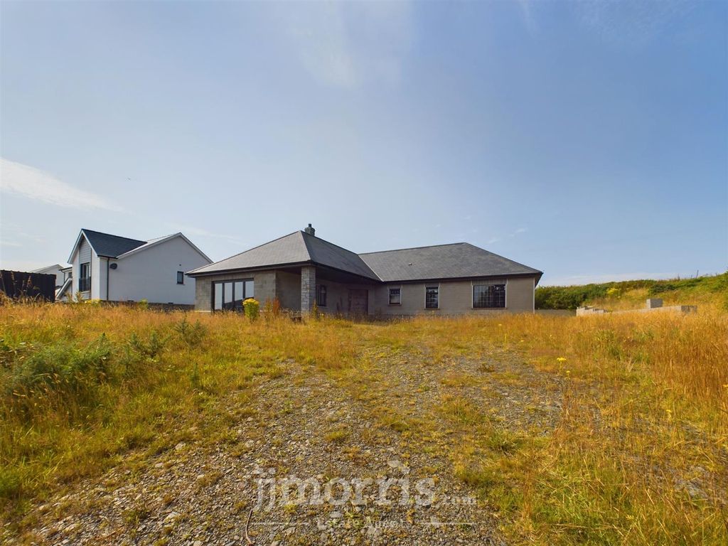 Property photo 3 of 46 Cam03686G0-Pr0144-Still001.Jpg