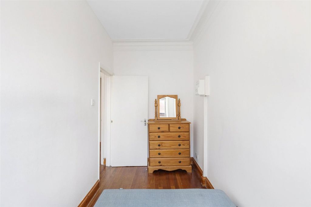 Property photo 3 of 12 Picture No. 05