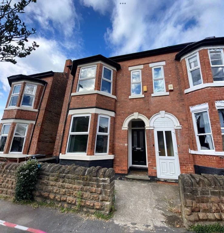 Property photo 1 of 8 Photo 1