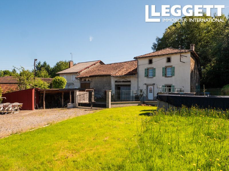 Property photo 2 of 10