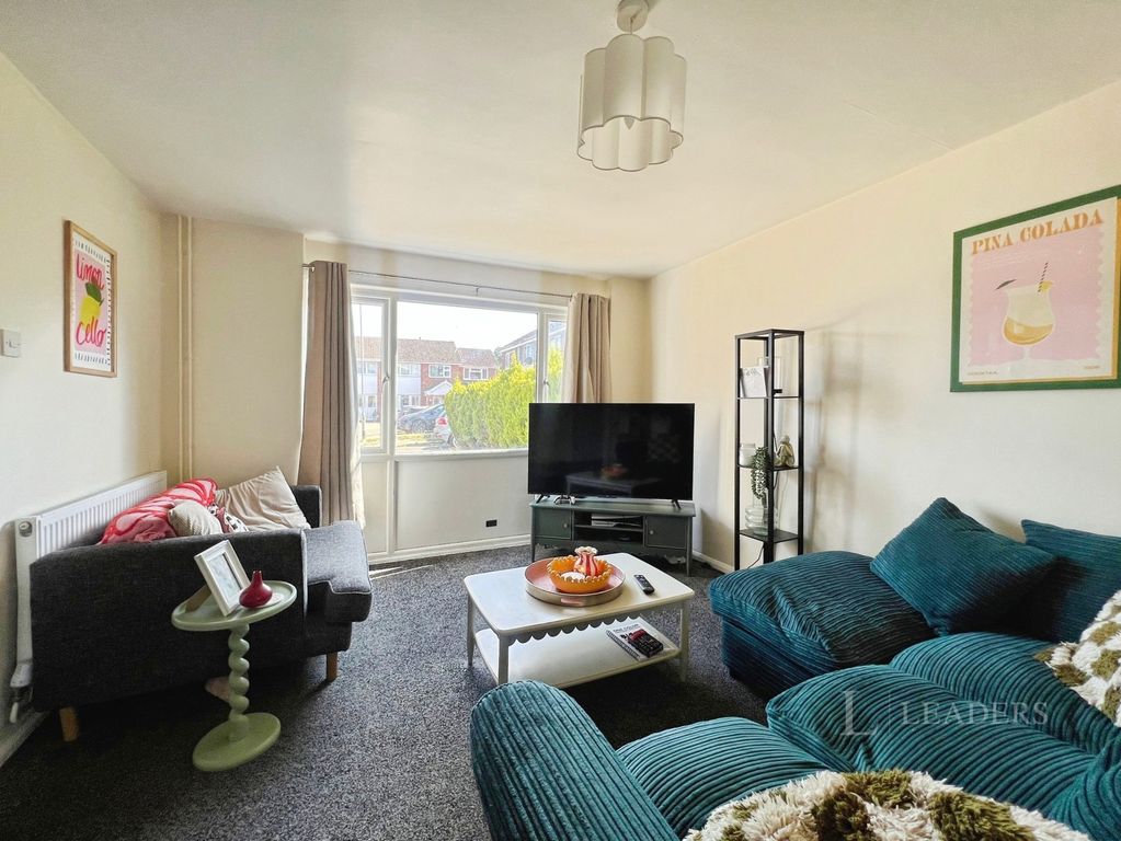 Property photo 3 of 9 Pbox-Img.Jpg