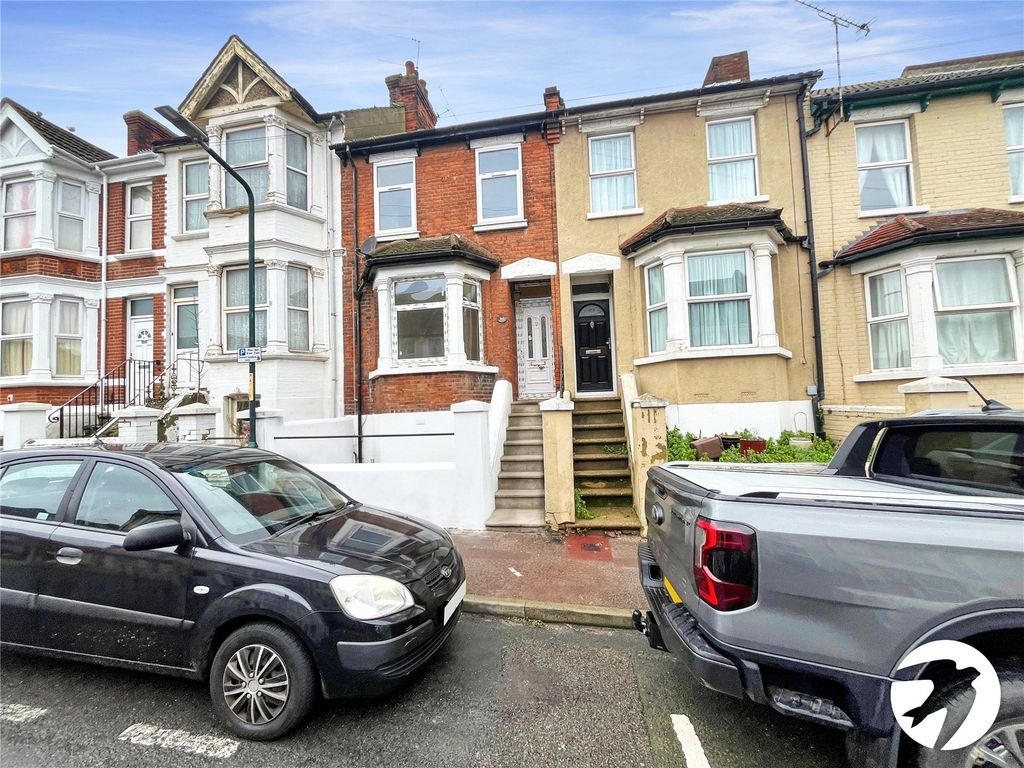 Property photo 1 of 12 Picture No. 13