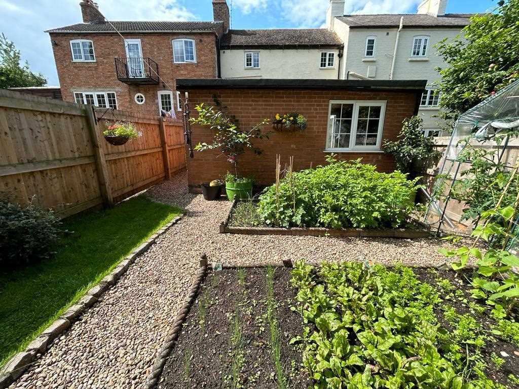 Property photo 3 of 26