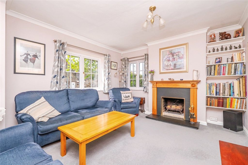 Property photo 2 of 30 Picture No. 97