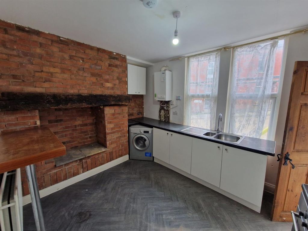 Property photo 3 of 12 Photo-2026-03-23-10-15-32 3.Jpg