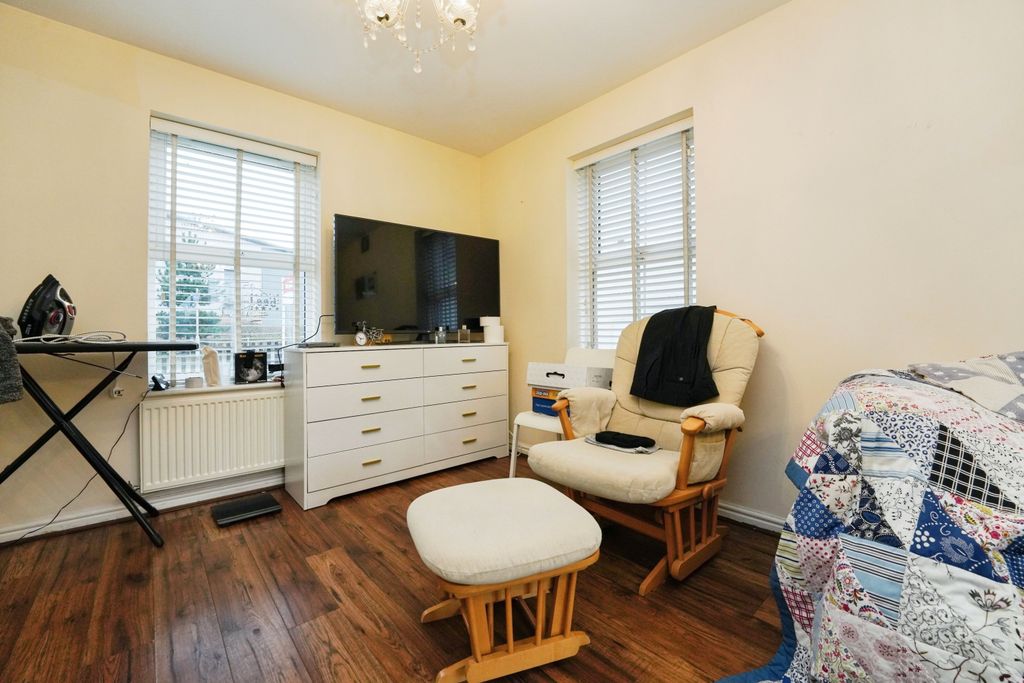 Property photo 3 of 16 Photography