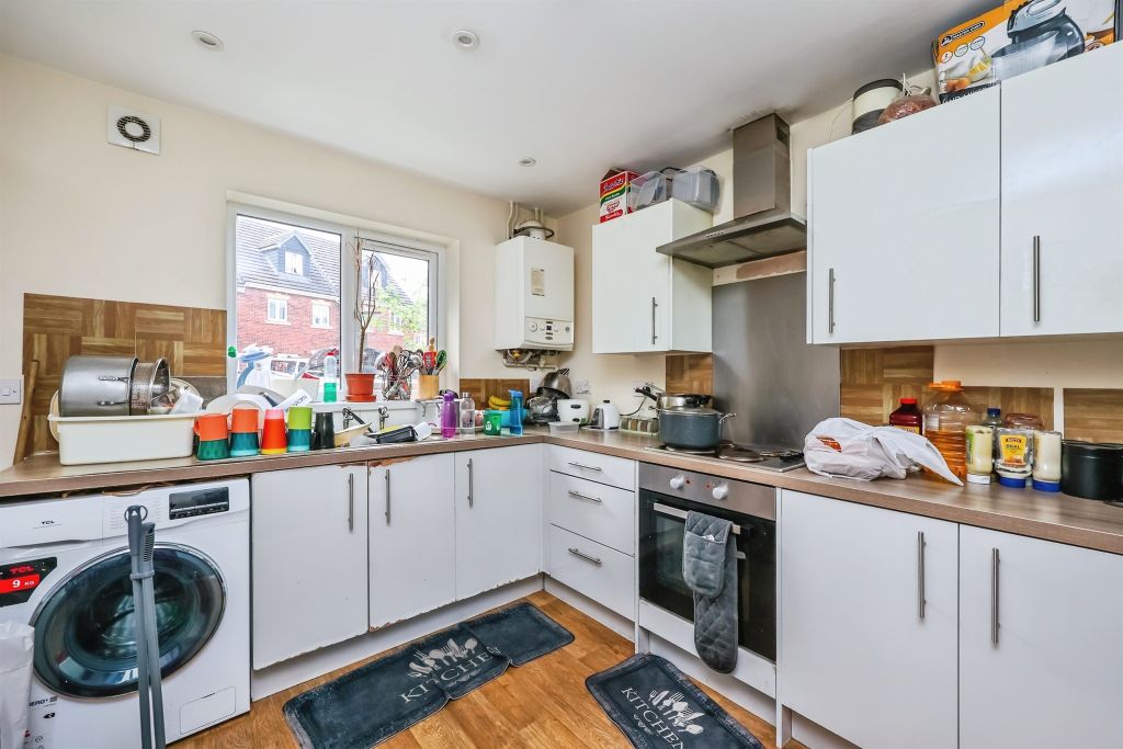 Property photo 2 of 17