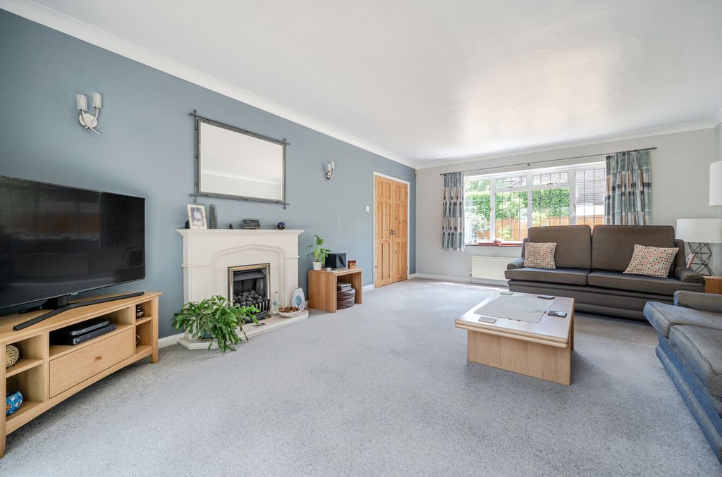 Property photo 3 of 45 44-6A6B5803Aed4E-...