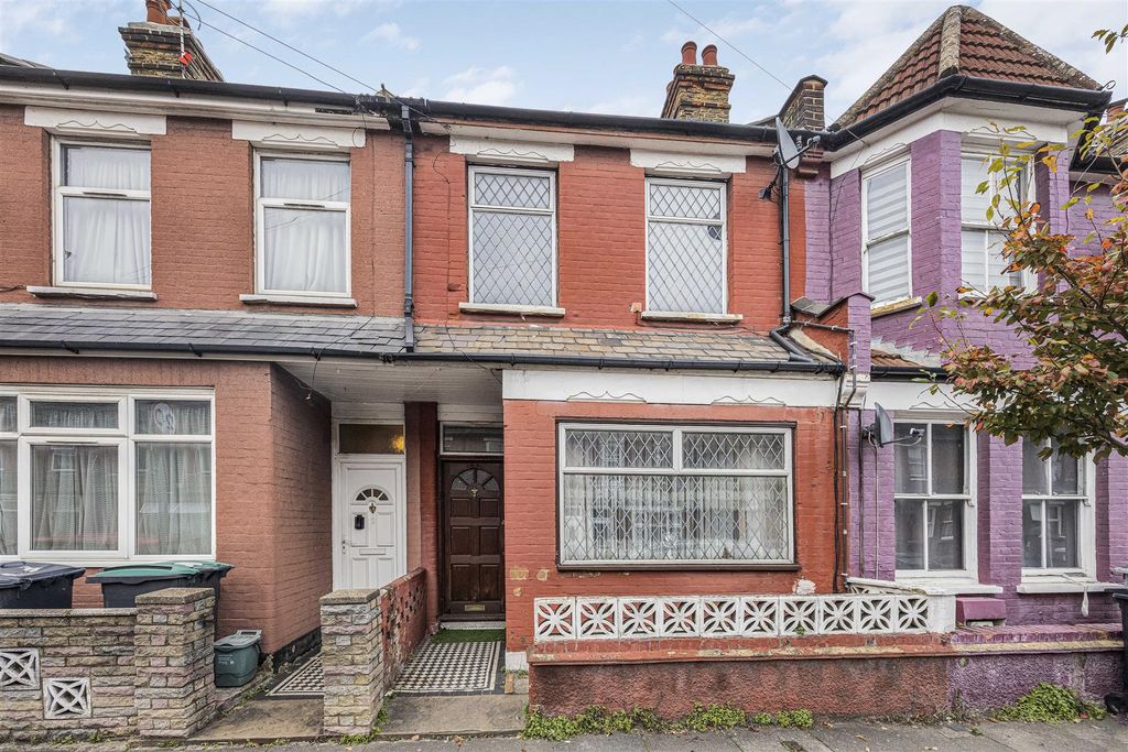 Property photo 1 of 15