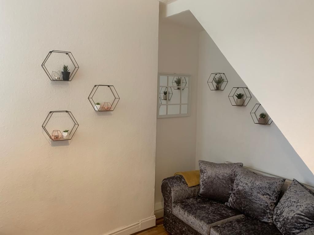Property photo 3 of 37