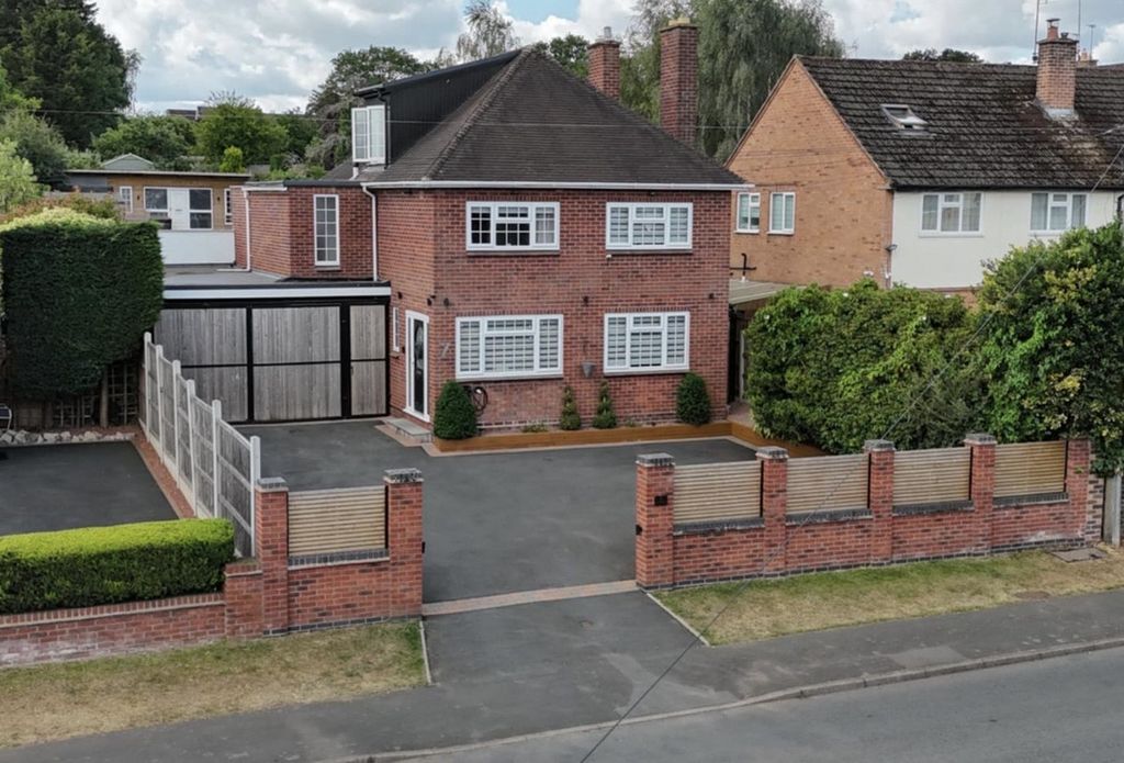 Property photo 1 of 30