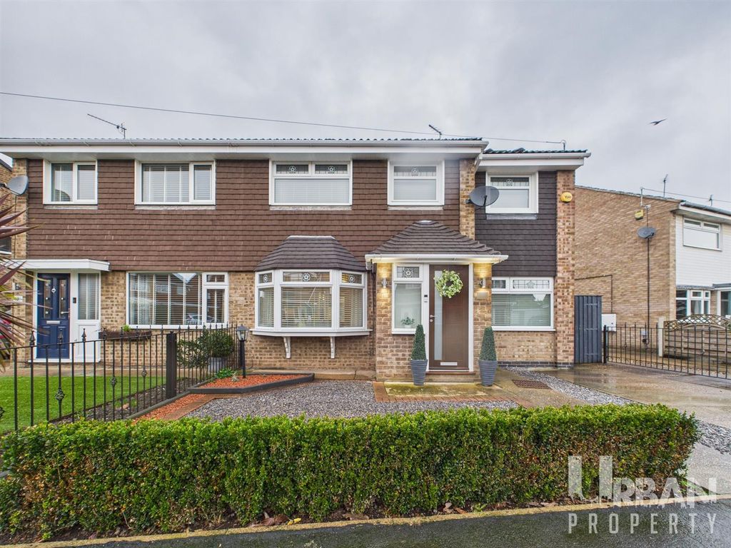 Property photo 1 of 21 Cam03038G0-Pr0213-Still030.Jpg