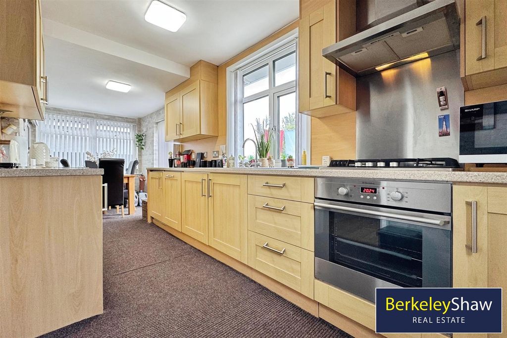 Additional image 7 of 2 bed detached bungalow for saleEnnerdale Drive, Liverpool L21