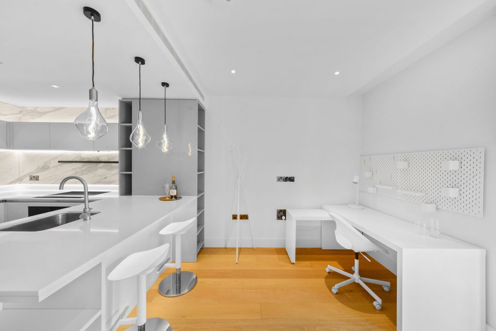 Additional image 9 of 1 bed flat for saleCascade Way, White City W12