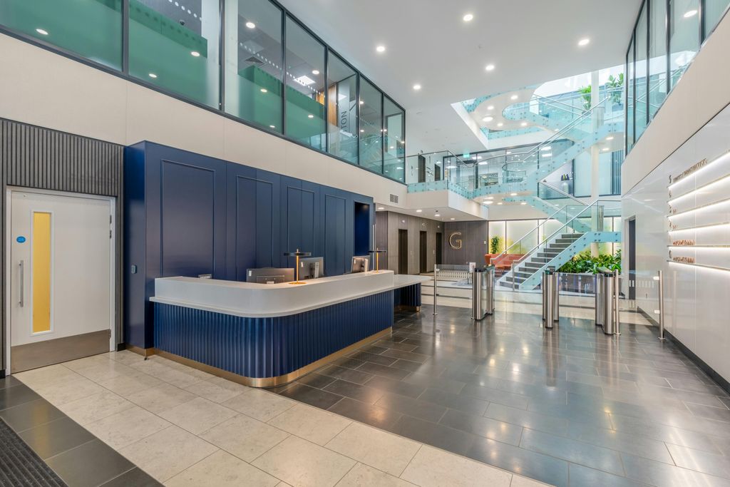 Property photo 3 of 21 Dsc00836Hdr.Jpg