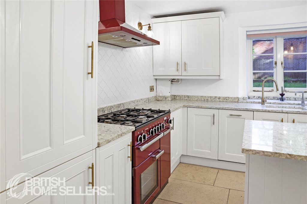 Property photo 3 of 16 Picture No. 07
