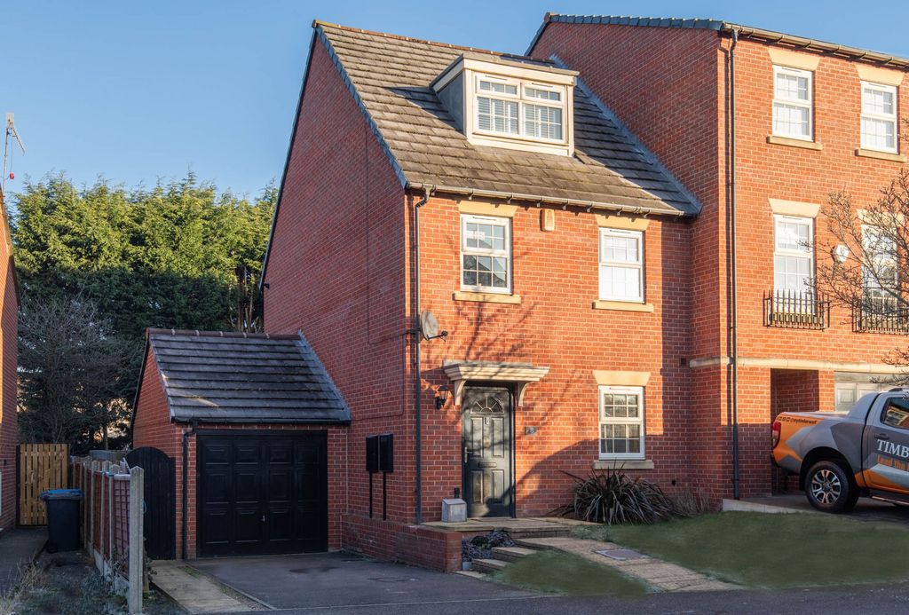 Property photo 1 of 22