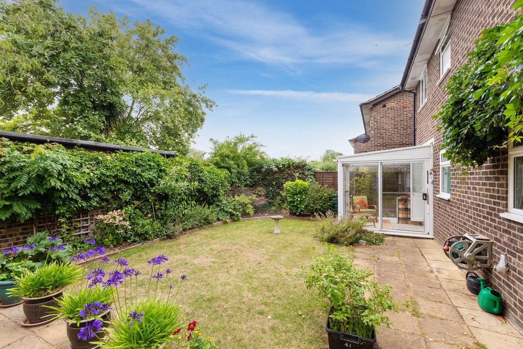 Property photo 2 of 14