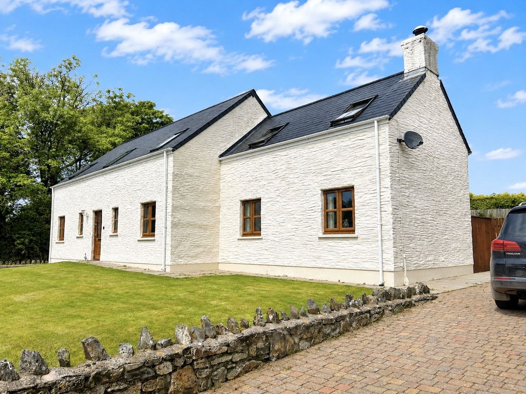 Property photo 3 of 25 Picture No. 03