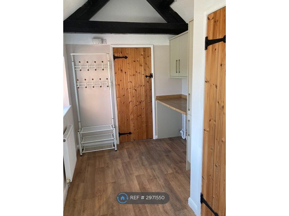Property photo 2 of 26 Utility Room