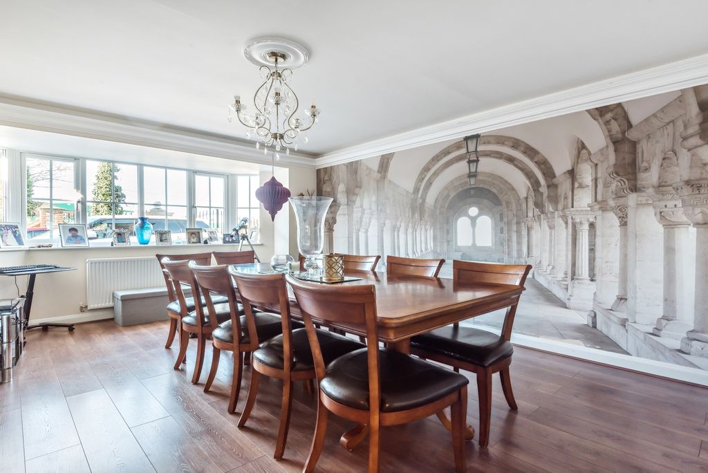 Property photo 1 of 14 Reception Room