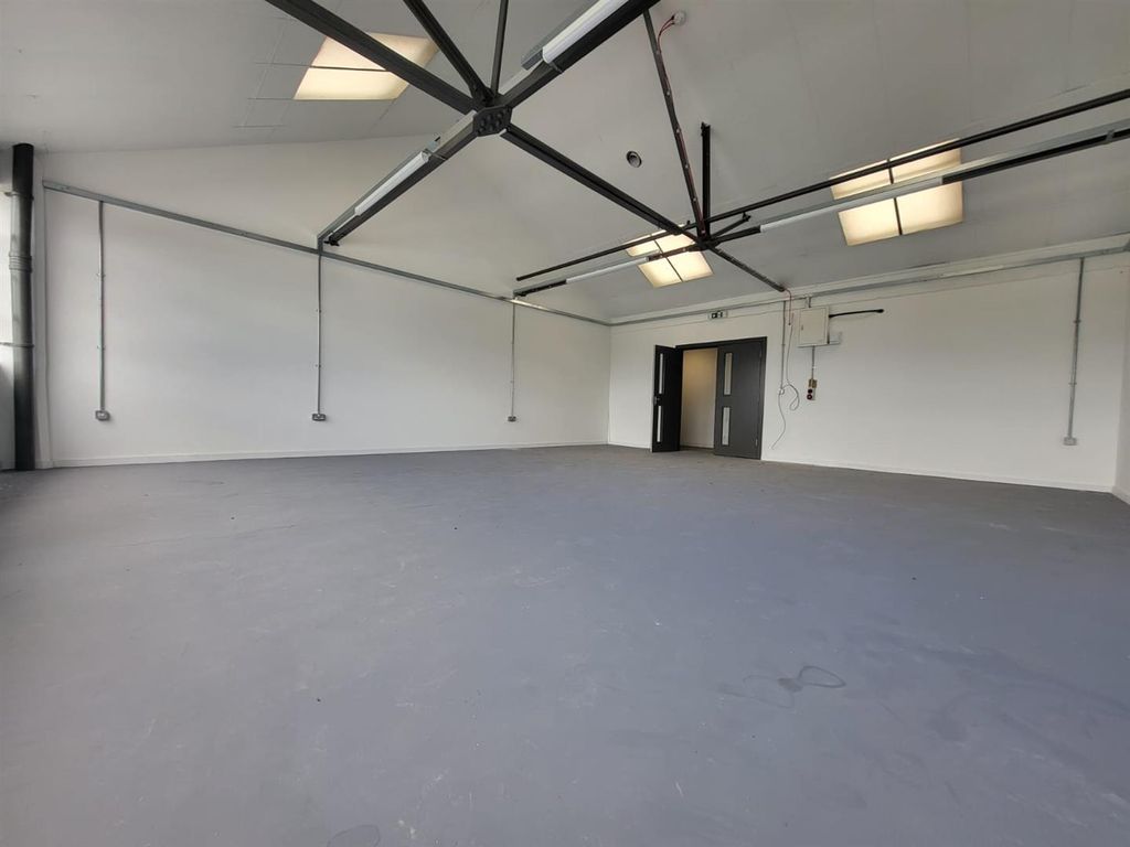 Property photo 3 of 5 3.Jpg