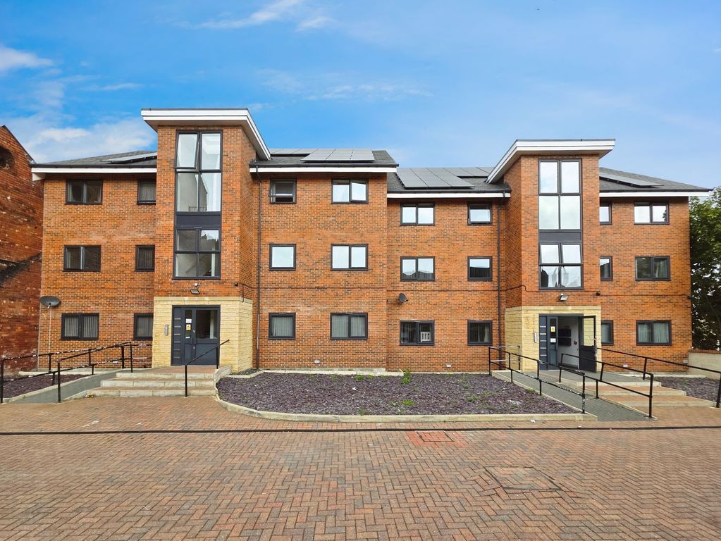 Property photo 1 of 9