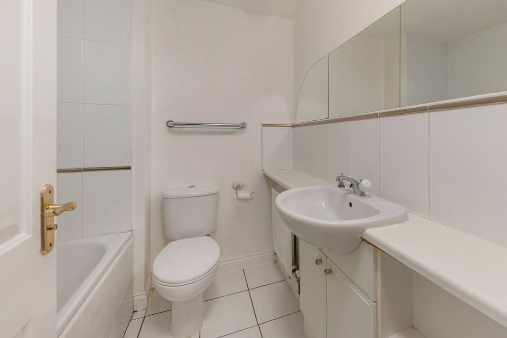 Property photo 3 of 12 Picture No. 05