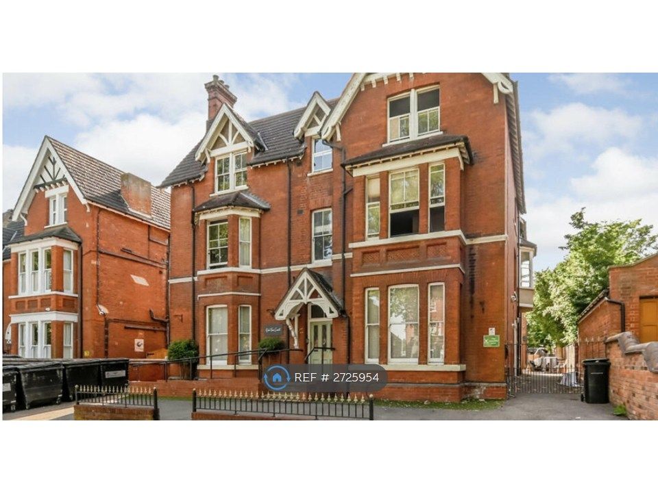 Property photo 1 of 3