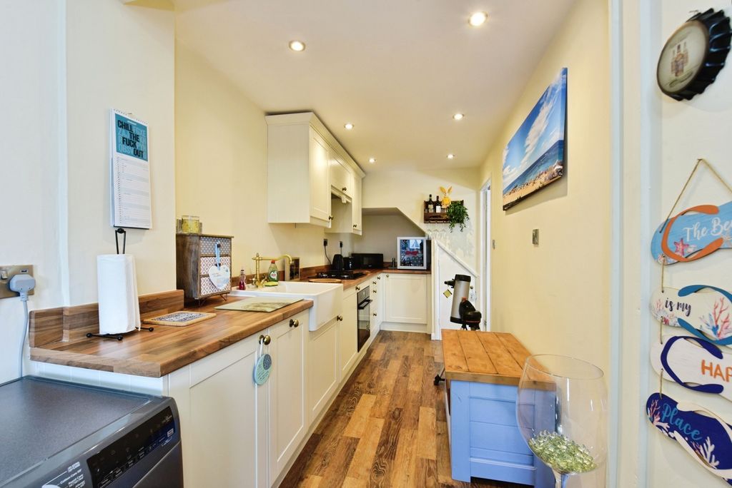 Property photo 2 of 17 Pbox-Img.Jpg