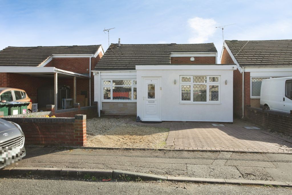 Property photo 3 of 15