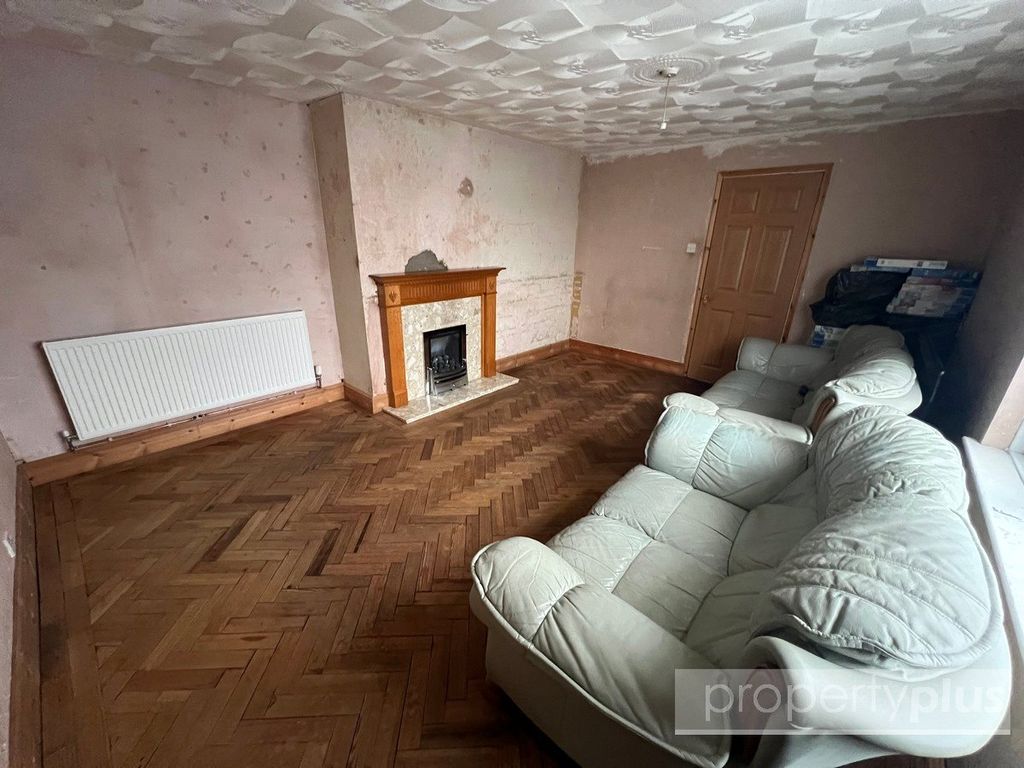 Property photo 3 of 14 Picture No. 07