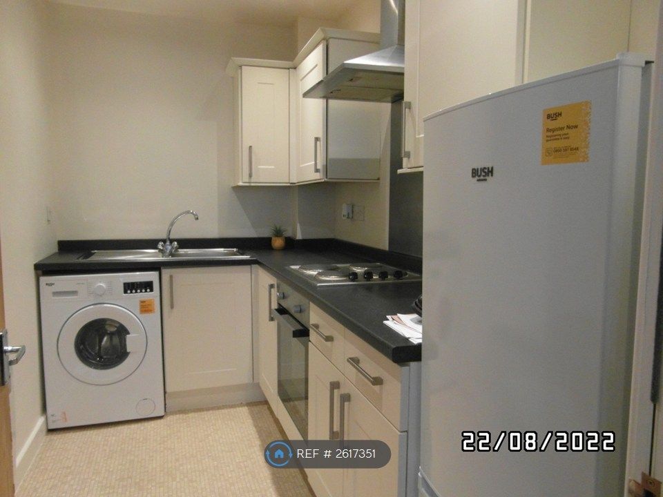 Property photo 2 of 8